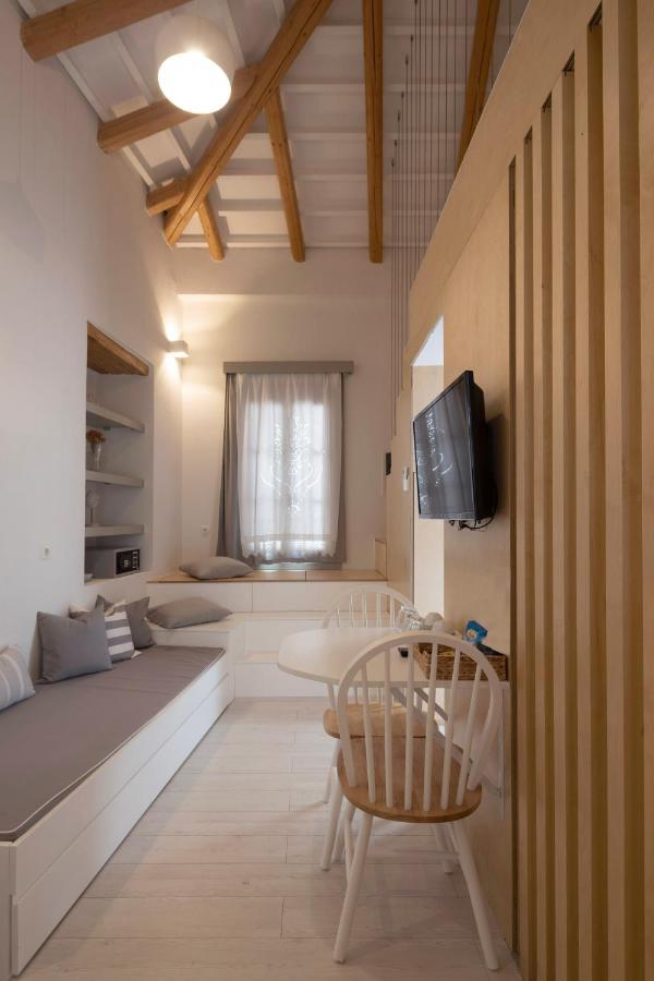 L Anima Boutique Suites Città di Skiathos Esterno foto