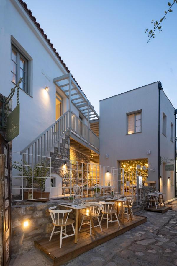 L Anima Boutique Suites Città di Skiathos Esterno foto