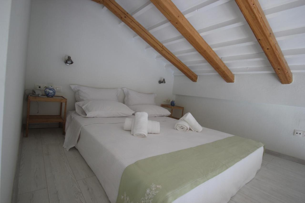 L Anima Boutique Suites Città di Skiathos Esterno foto