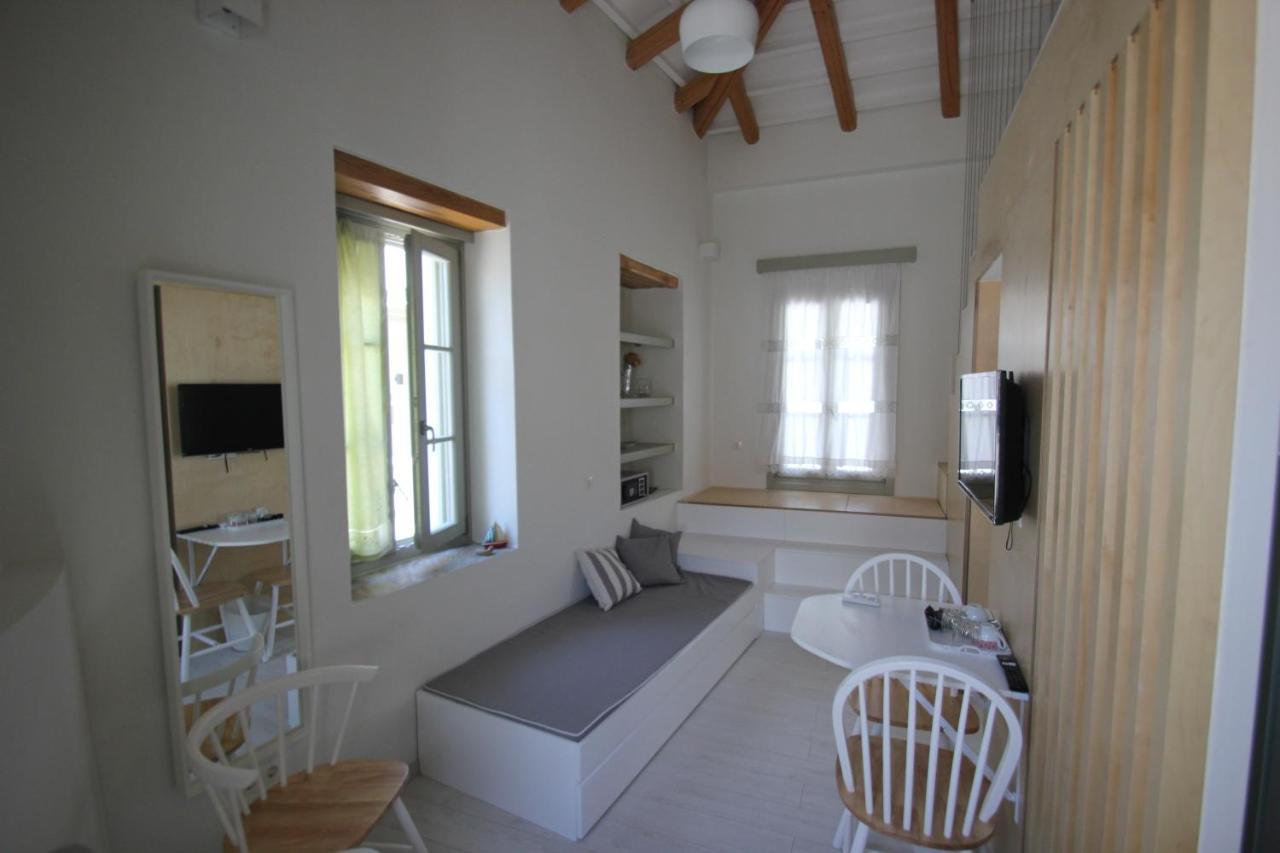 L Anima Boutique Suites Città di Skiathos Esterno foto