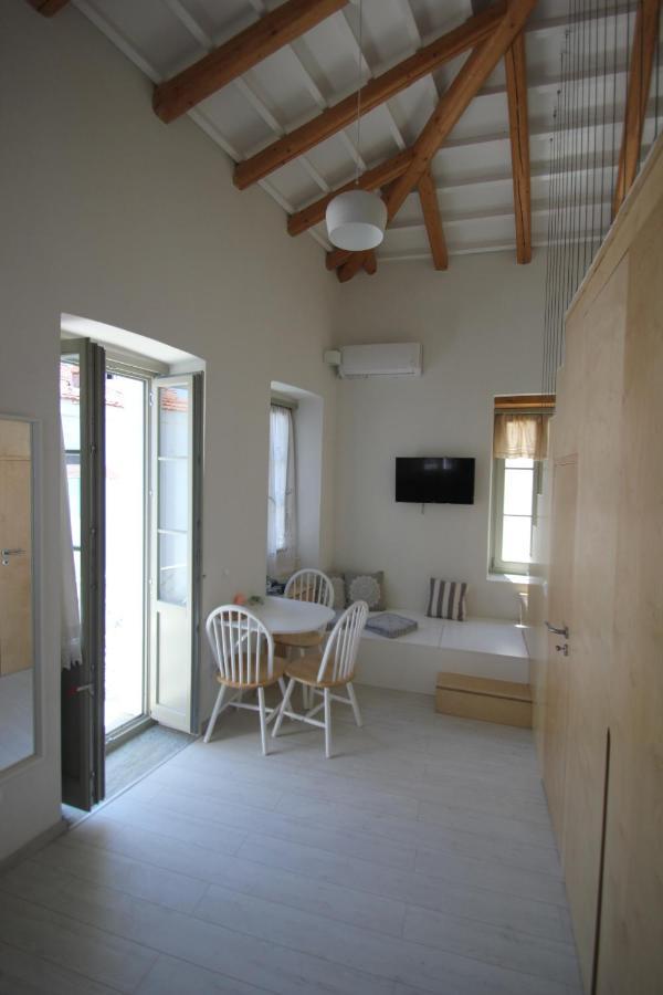 L Anima Boutique Suites Città di Skiathos Esterno foto