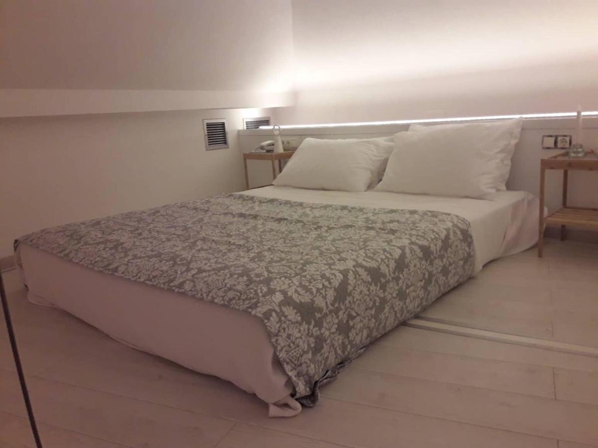 L Anima Boutique Suites Città di Skiathos Esterno foto