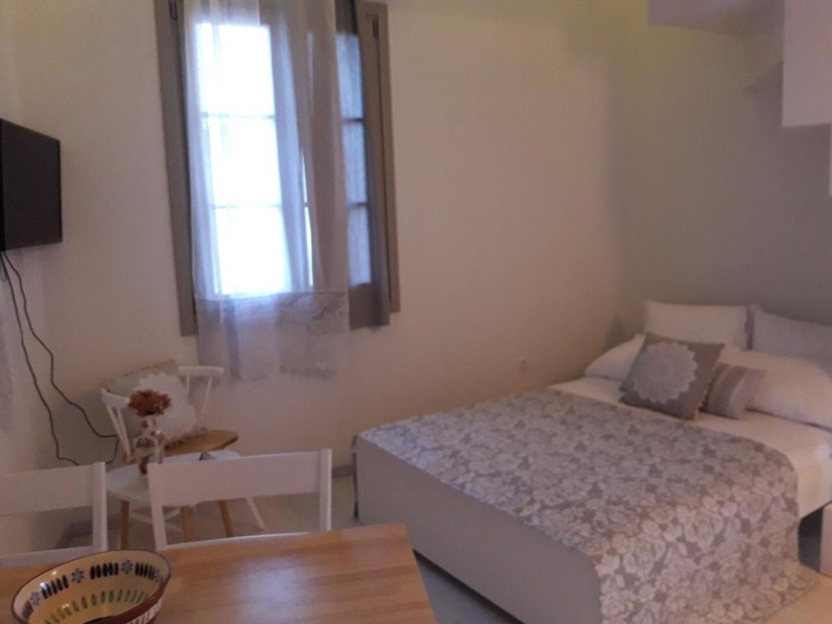 L Anima Boutique Suites Città di Skiathos Esterno foto